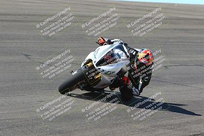 media/Mar-12-2022-SoCal Trackdays (Sat) [[152081554b]]/Bowl (1015am)/